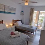 Quiet Beachfront Oasis - Dona Sofia