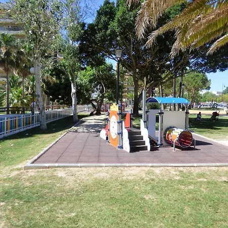 Quiet Beachfront Oasis - Dona Sofia * Фуэнхирола