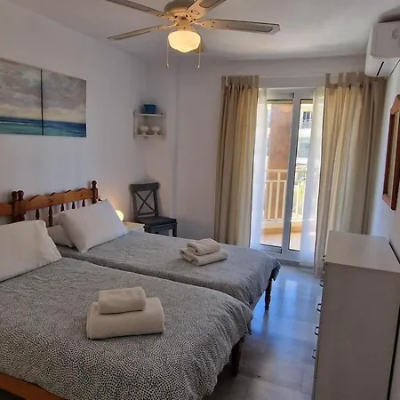 Quiet Beachfront Oasis - Dona Sofia